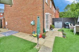 Photo 6- click for photo gallery